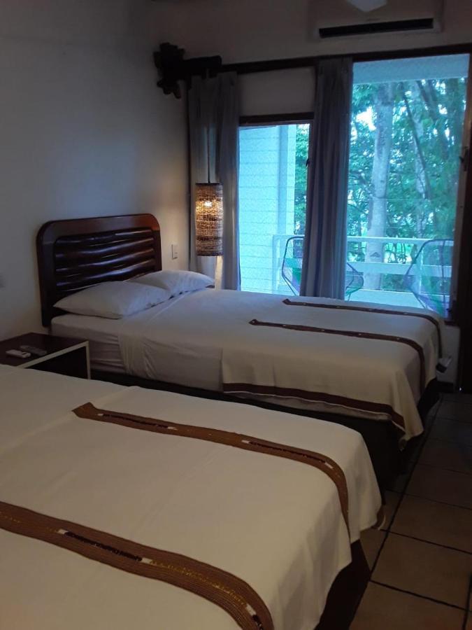 Hotel Maya Internacional Flores Ngoại thất bức ảnh