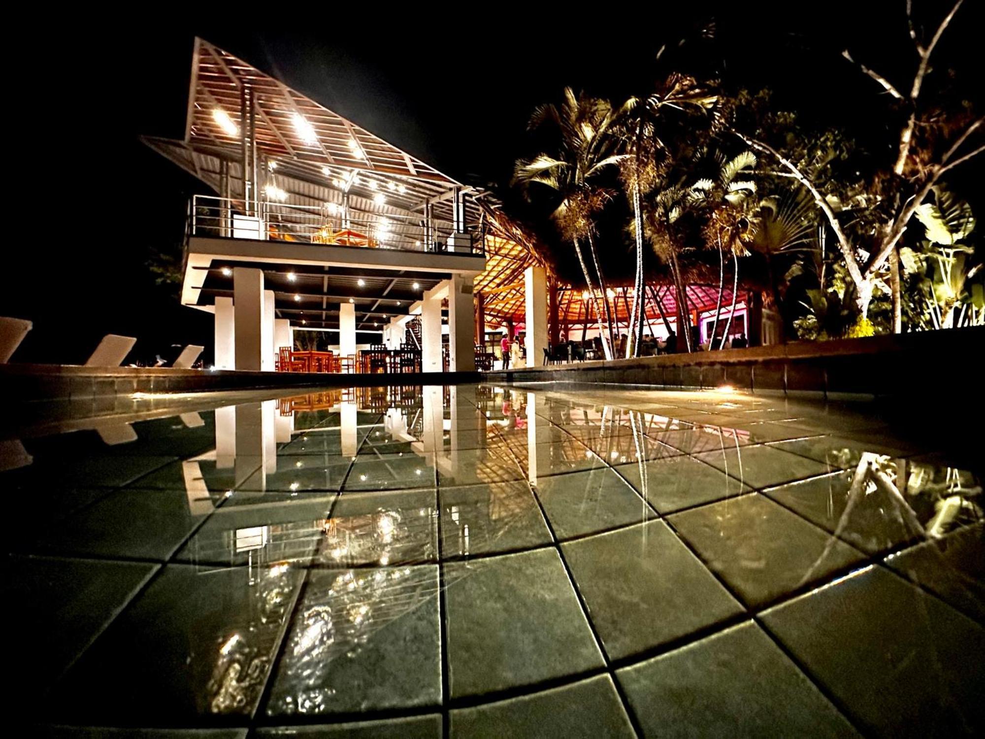 Hotel Maya Internacional Flores Ngoại thất bức ảnh